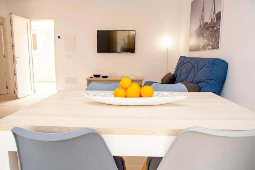 Hotel Maribel Apartments Cala Blanca